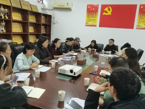 说明: D:\001建管处\2025\2025评估\10.17号任处参加区疾控中心来学校召开水痘疫情防控工作会议.jpg